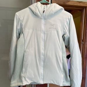 Arc'teryx Atom LT Hoodie - Women's